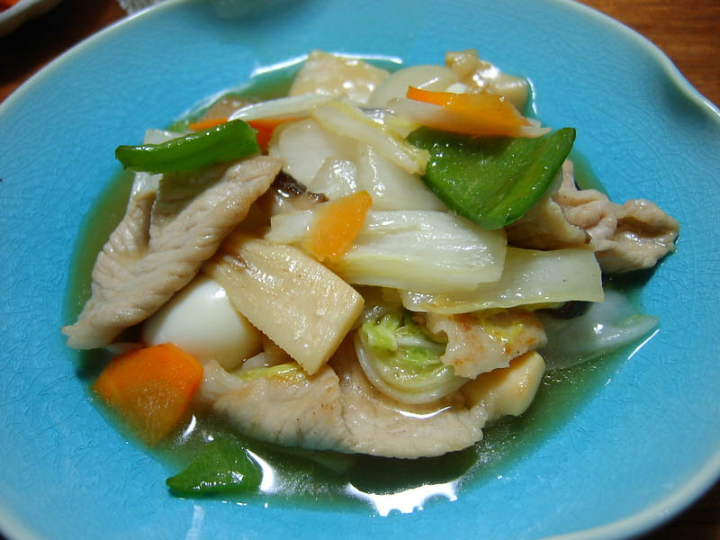 豚肉とうずら入り八宝菜