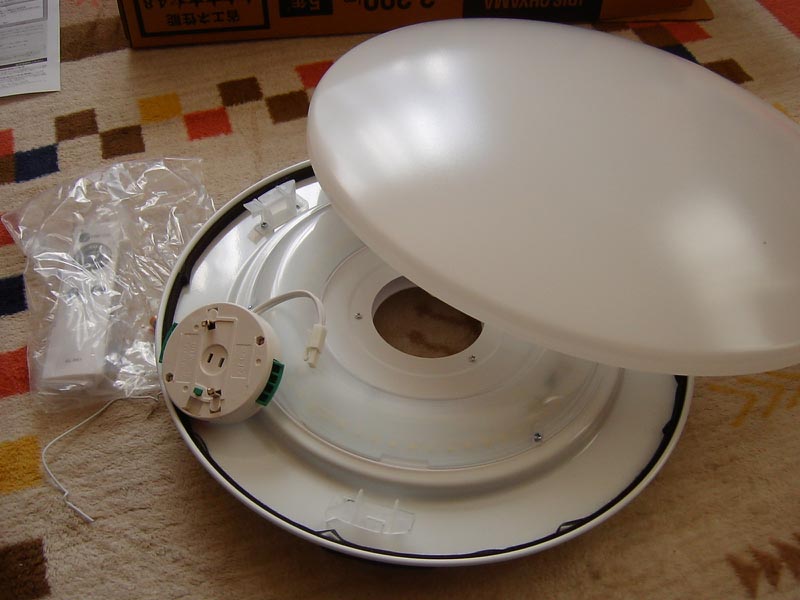 LEDシーリングライトを取り付けた