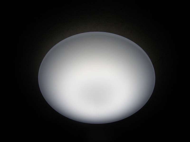 LEDシーリングライトを取り付けた