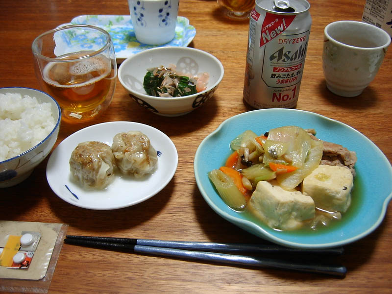 具沢山の肉豆腐