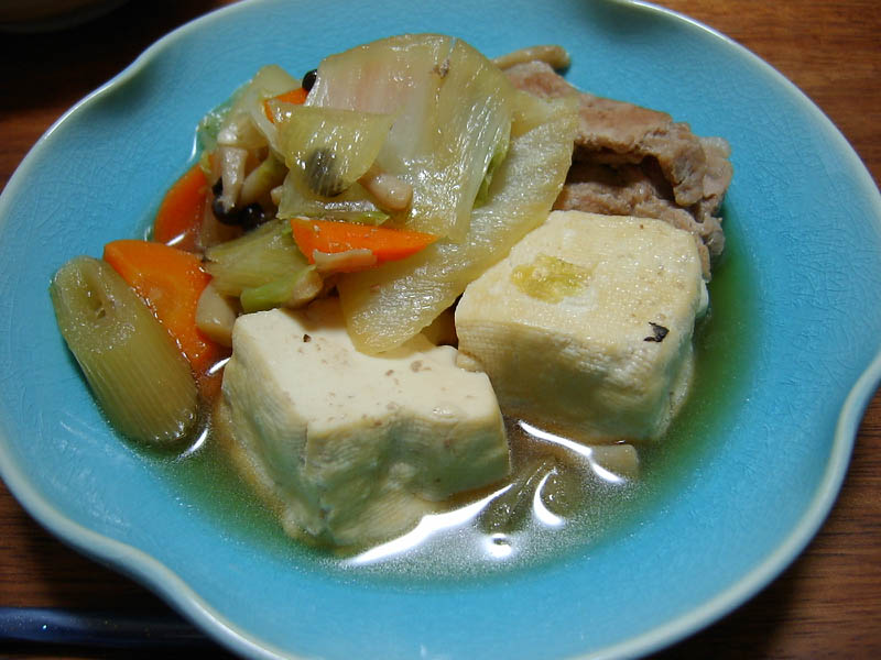 具沢山の肉豆腐