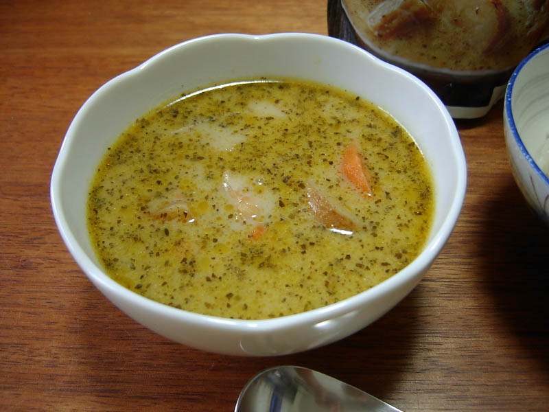 とんこつと和風だしのクリーミースープカレー