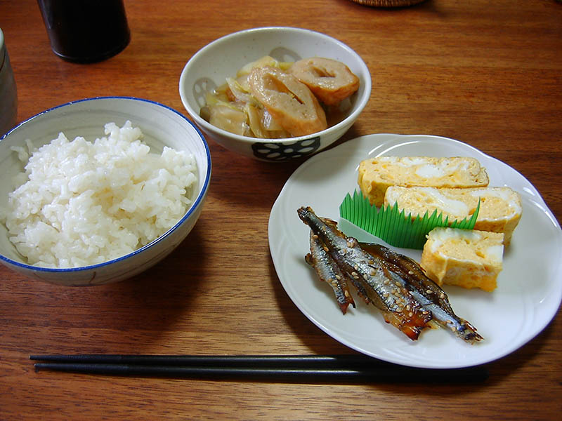 玉子焼きとみりん干し