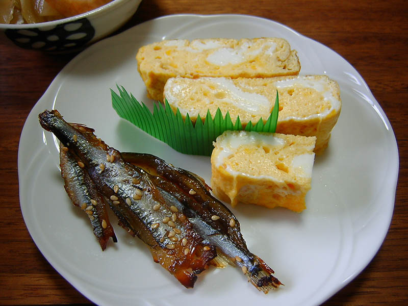 玉子焼きとみりん干し
