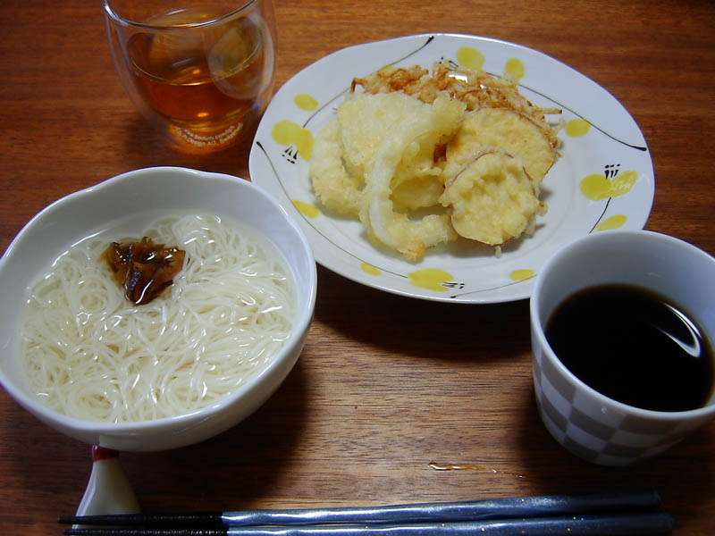 天ぷらと冷やしそうめん