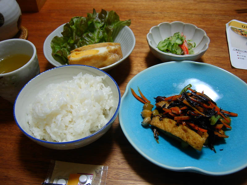 ひじきとミックスビーンズの煮物