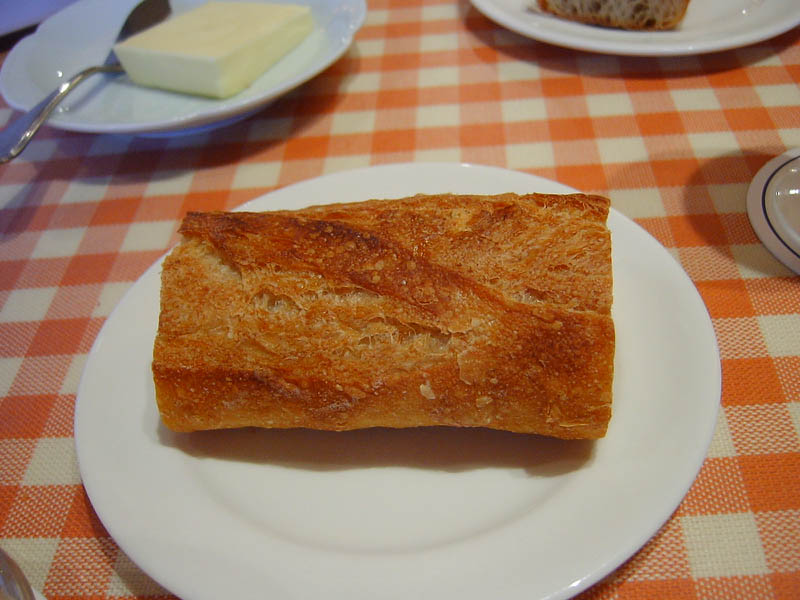 洋食Katsuiでディナー