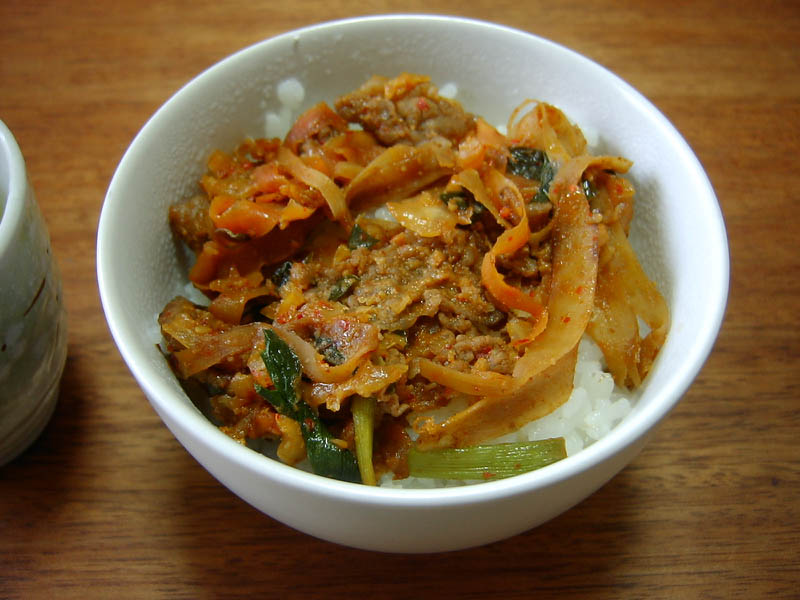 キンピーラー丼