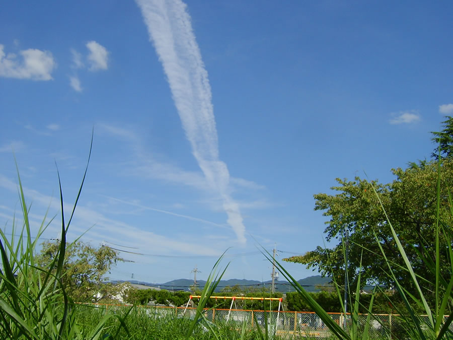 飛行機雲