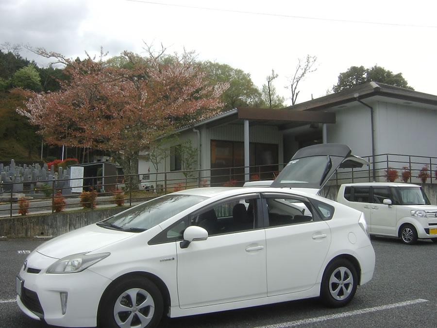 車の中で食事