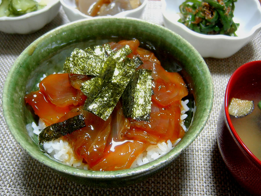 まぐろ丼