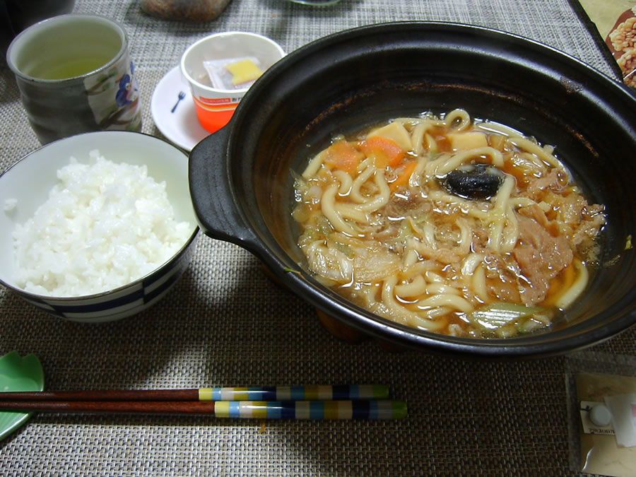 牛すきやき鍋うどん入り