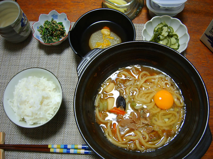 牛すきやき鍋うどん入り