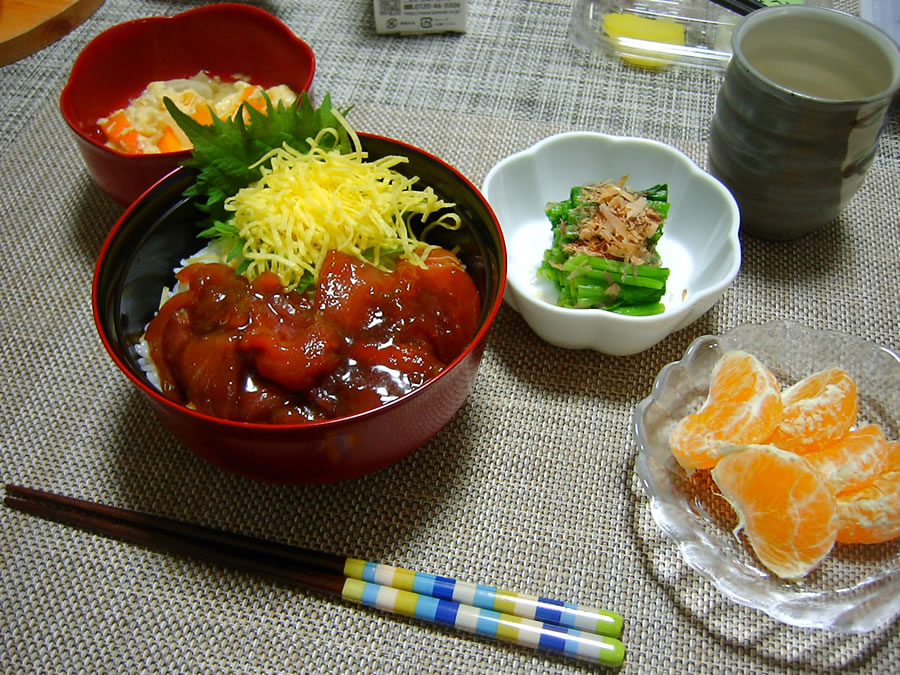 海鮮丼