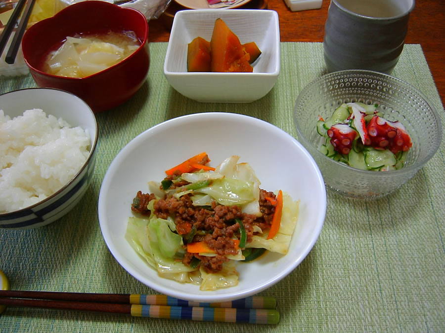 キャベツの肉みそ炒め