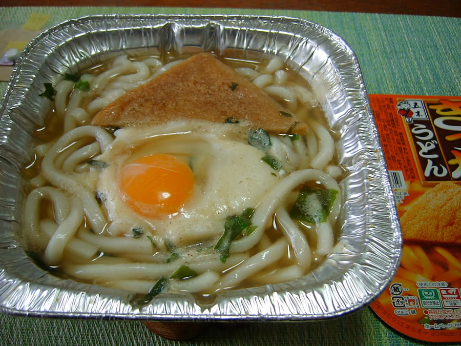 鍋焼きつねうどん