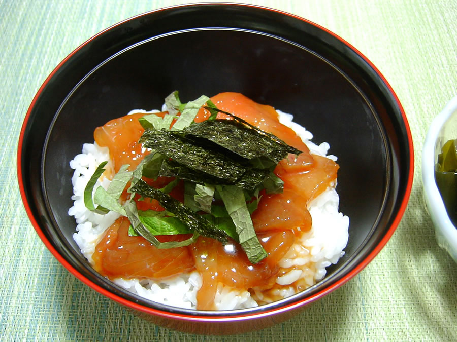 マグロ丼