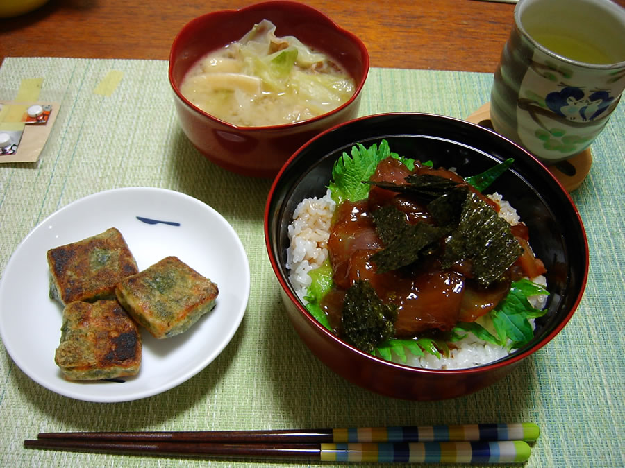 マグロ丼