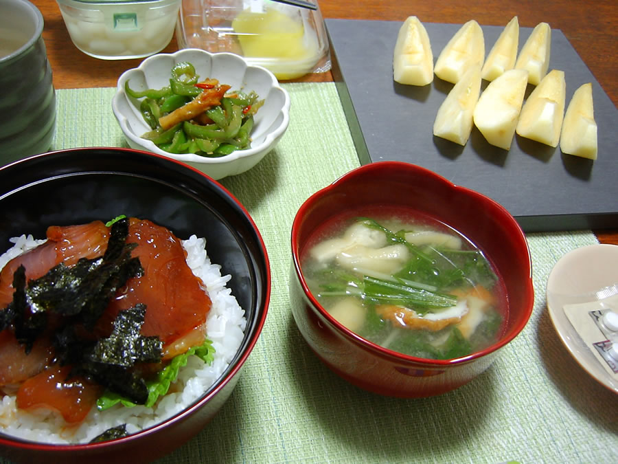 マグロ丼