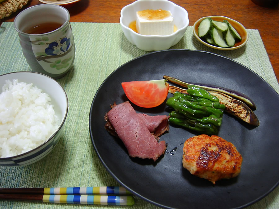 ローストビーフとハンバーグ