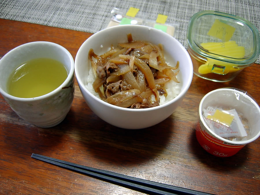 バラ焼き丼