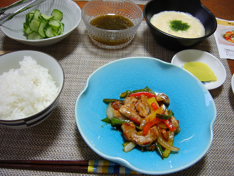 豚ヒレとカラフル野菜の甘酢炒め