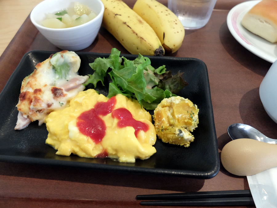 朝食バイキング