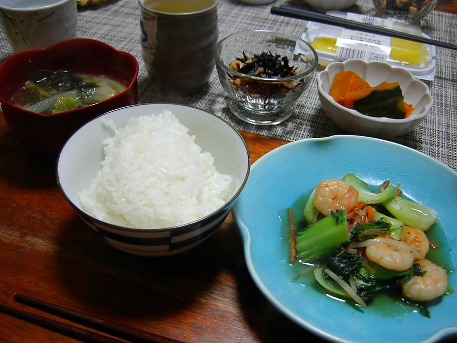 えびとチンゲン菜の塩だれ炒め