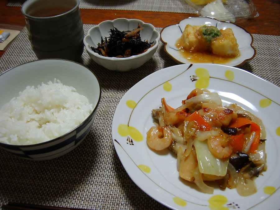 四種きのこと鶏肉の八宝菜