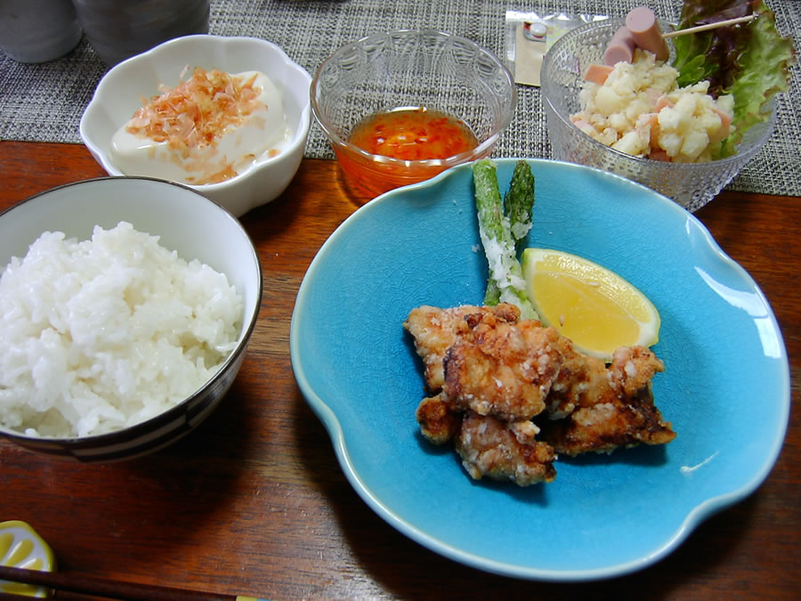 鶏肉の唐揚げ