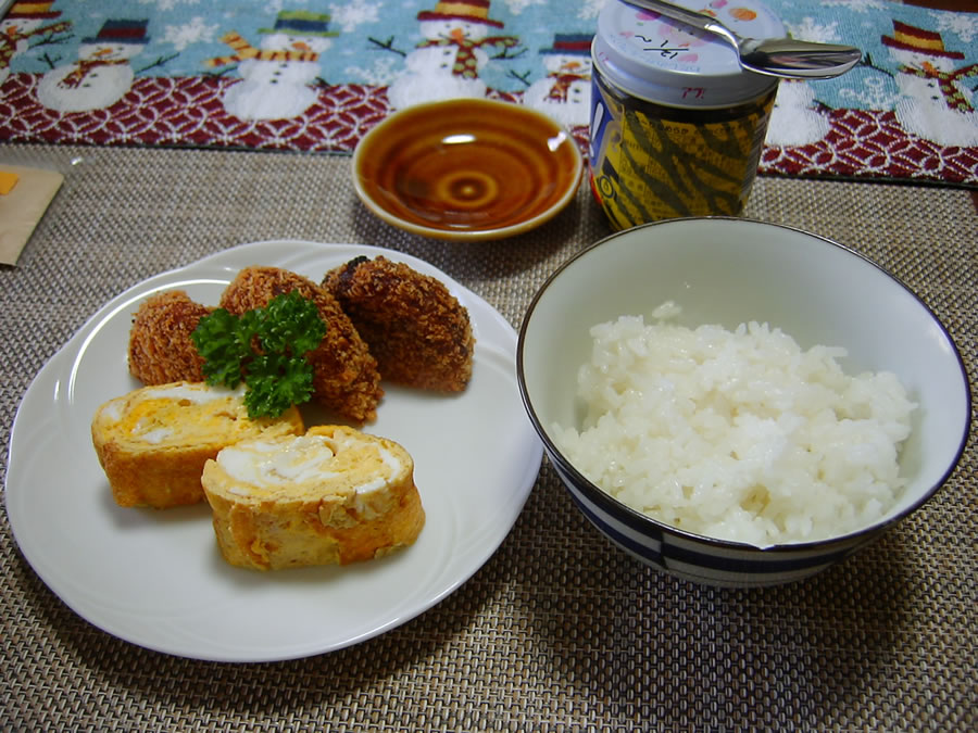 コロッケと玉子焼き