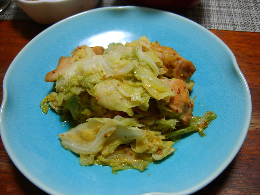 春キャベツと鶏肉のバターマスタードソテー