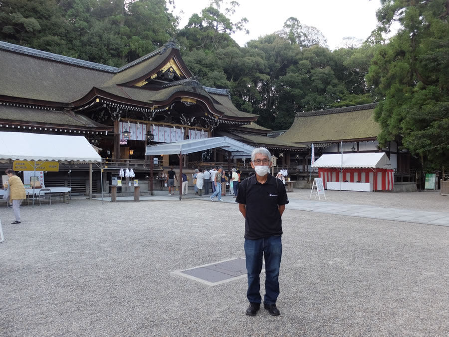 大神神社朔日参り