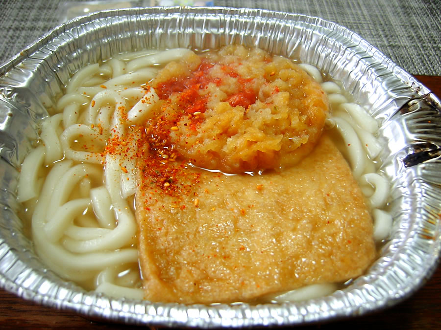 鍋焼きつねうどん