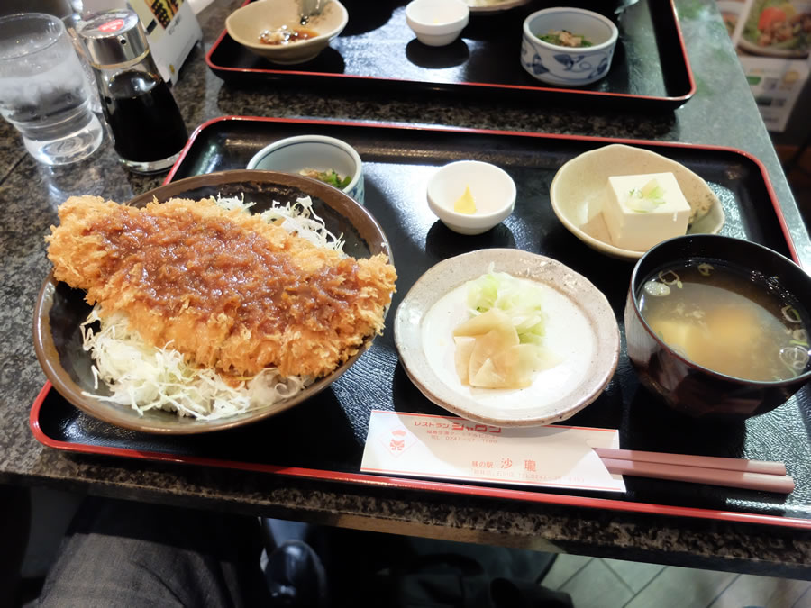 ソースカツ丼