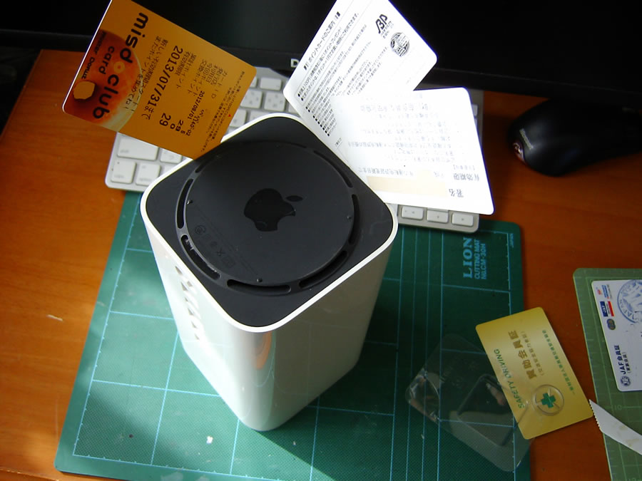 AirMac Time Capsuleを分解