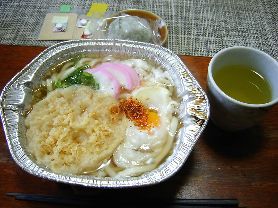 鍋焼てんぷらうどん