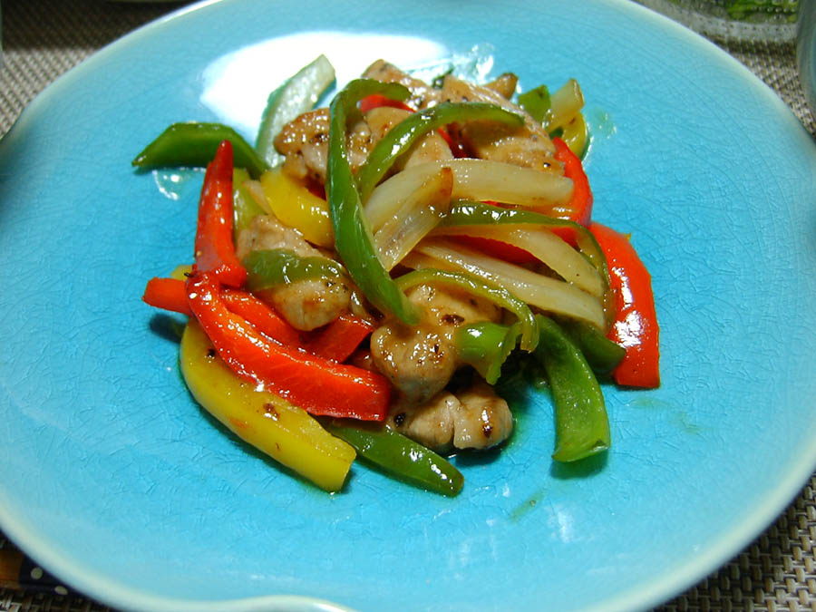 豚ヒレとカラフル野菜の甘酢炒め