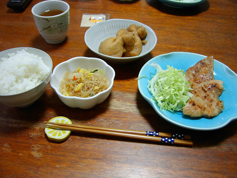 豚肉の味噌焼きと七菜きんちゃく