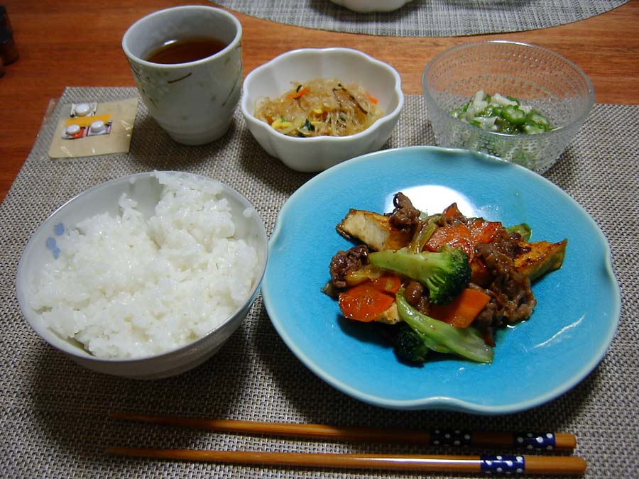 牛肉と野菜のXO醤炒め