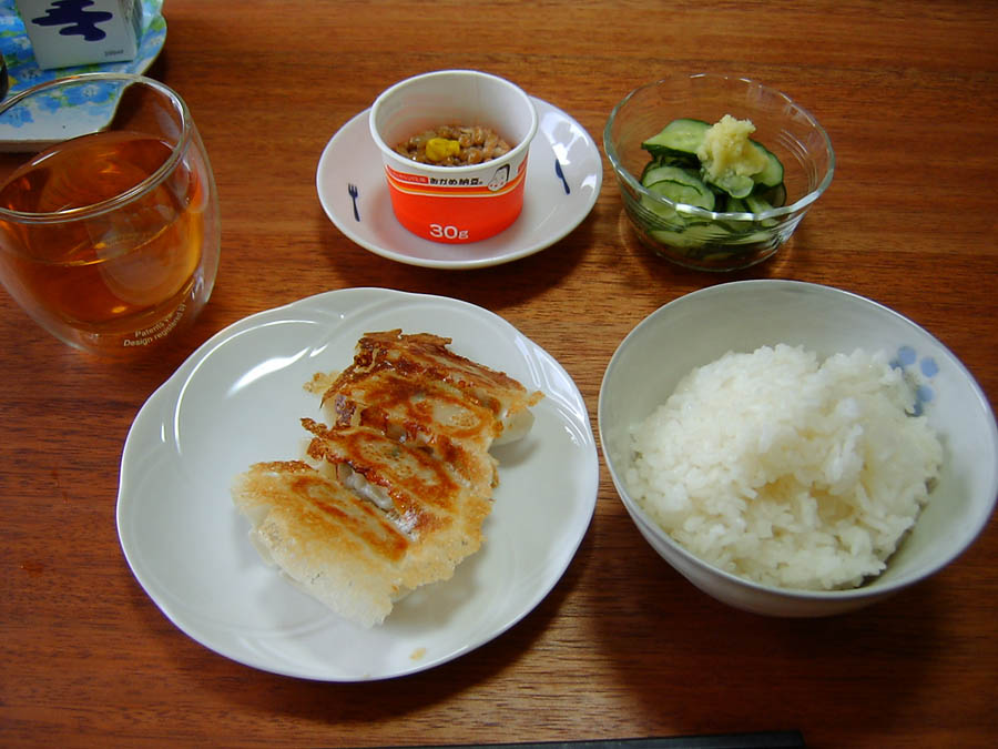 餃子と納豆