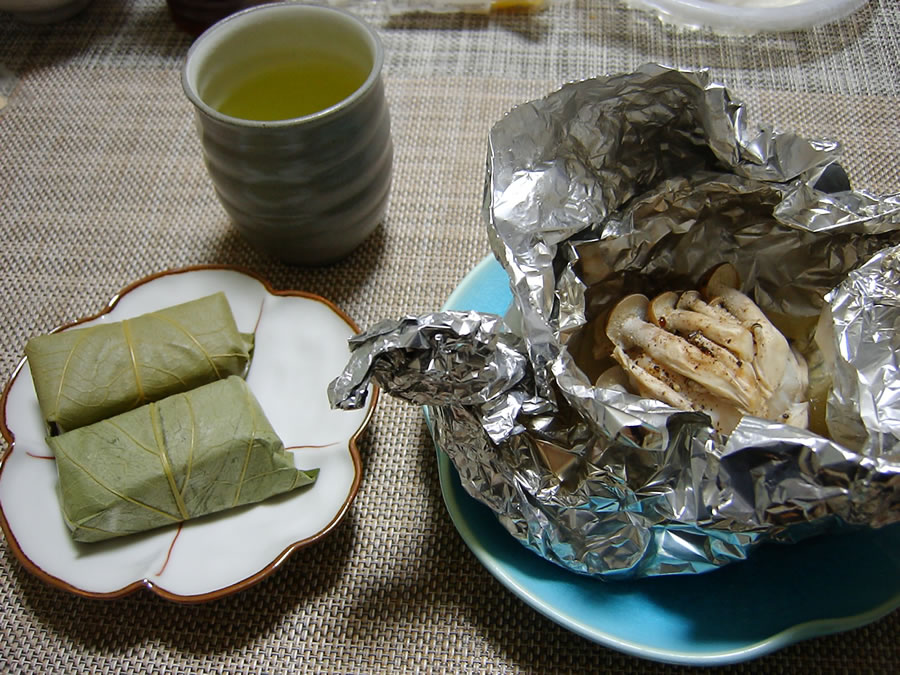 タラのホイル焼きと柿の葉寿寿司