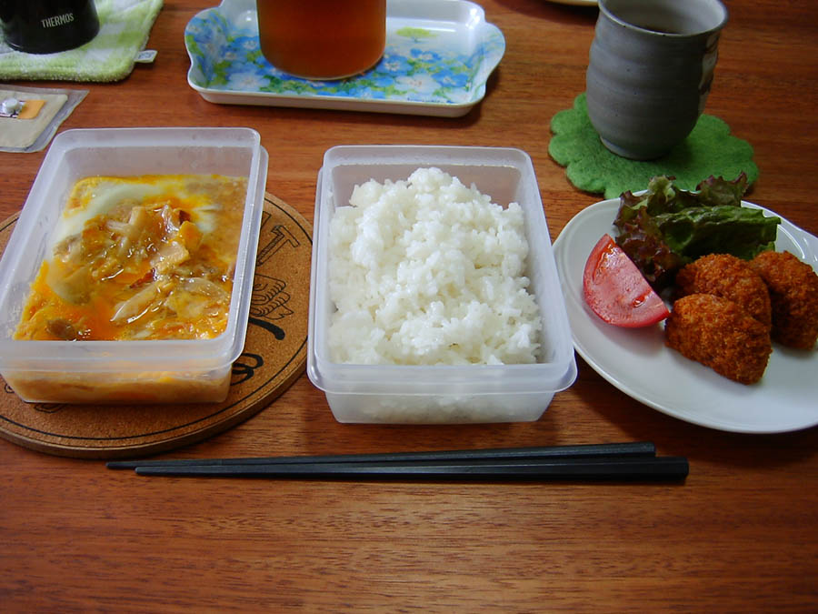 コロッケと親子丼