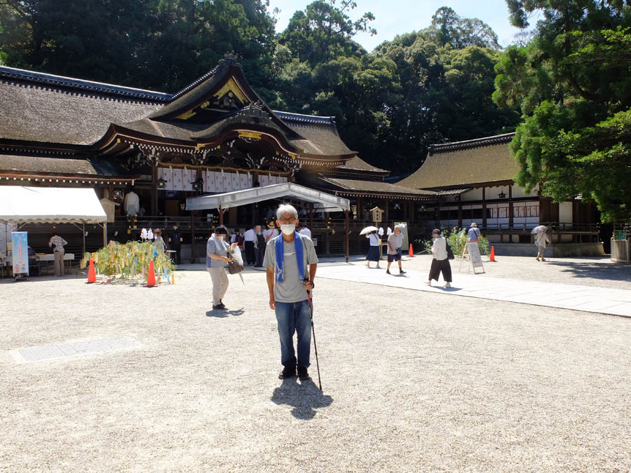 大神神社朔日参り