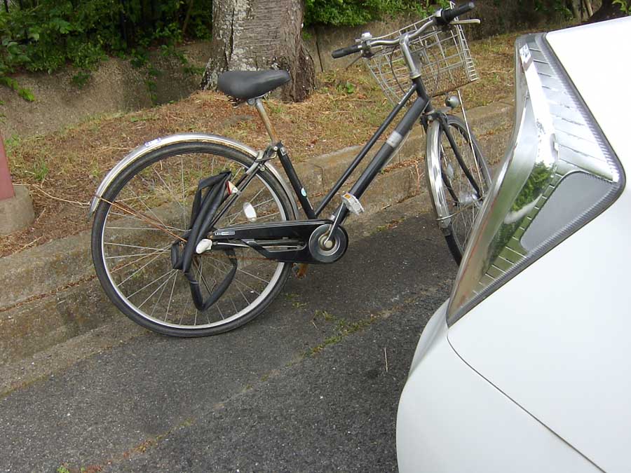 自転車のチューブ破損