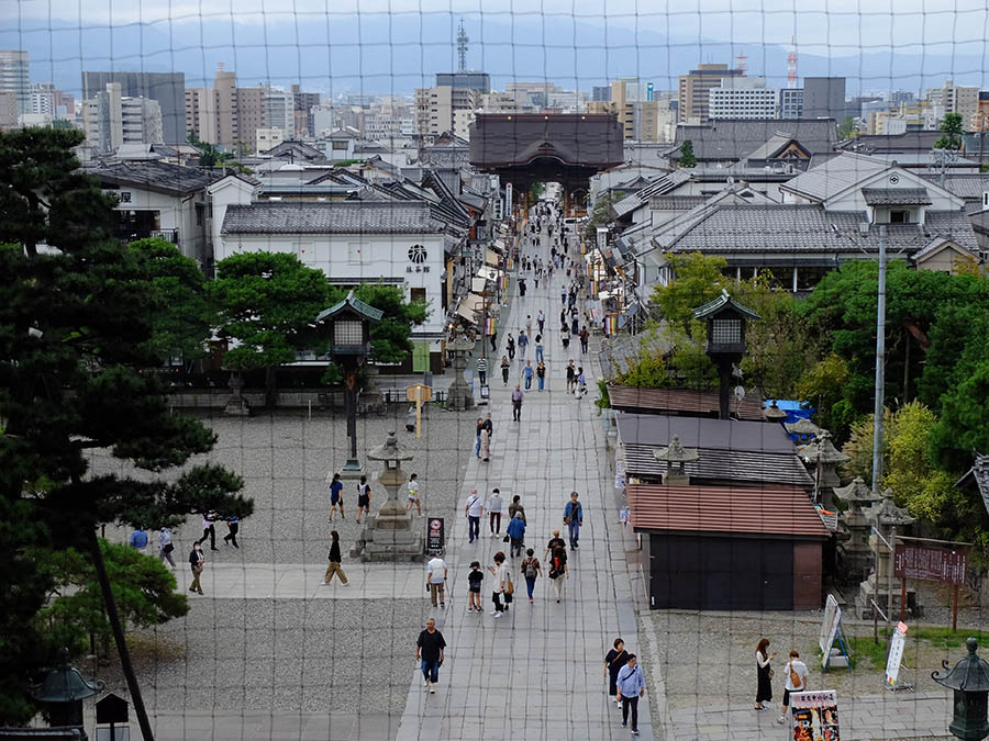 善光寺山門拝観回廊巡り