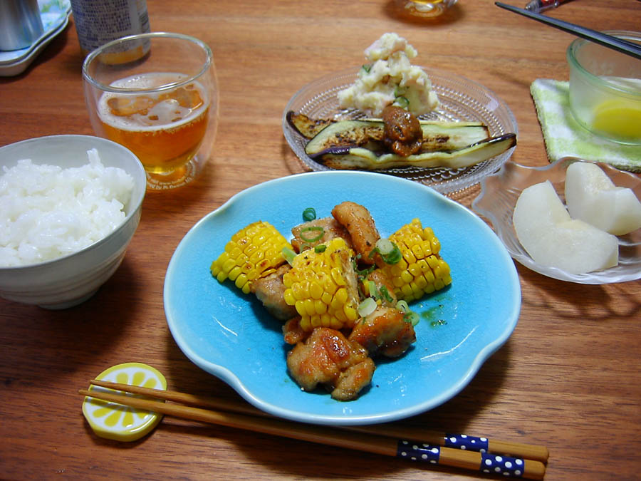 鶏肉とトウモロコシの甘辛バター醤油