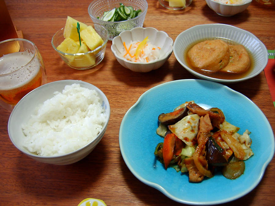 6種野菜と豚肉の韓国風味噌炒め